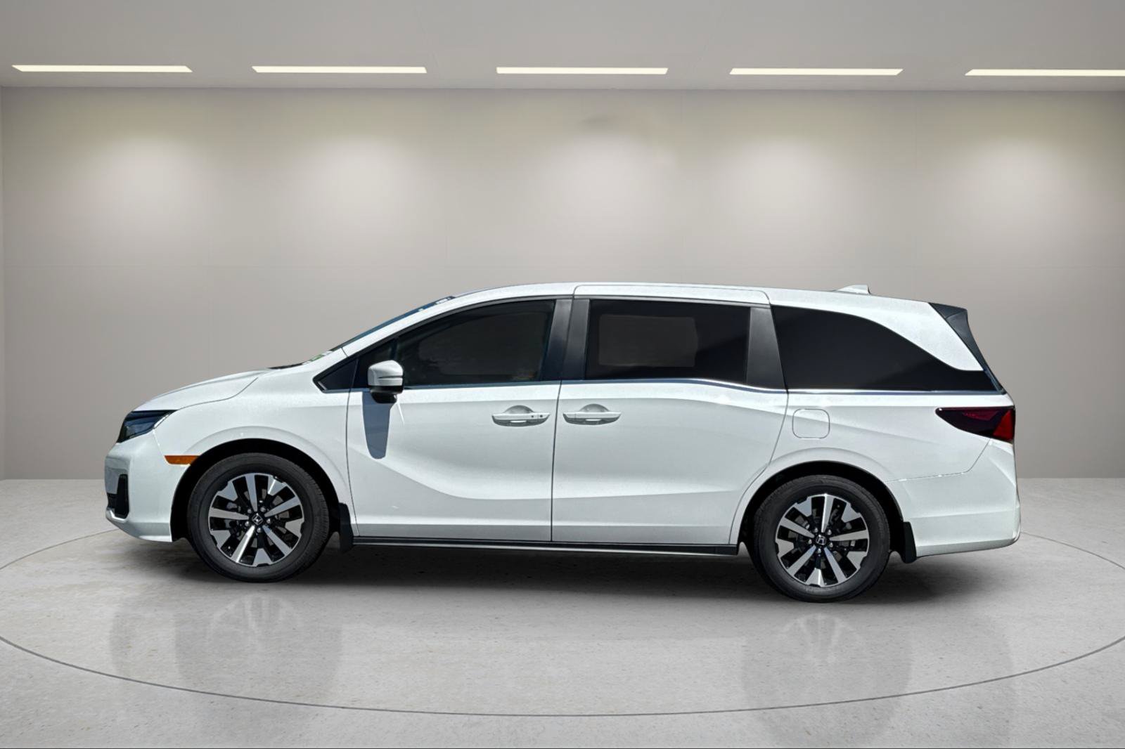 New 2027 Honda Odyssey EX-L image 6