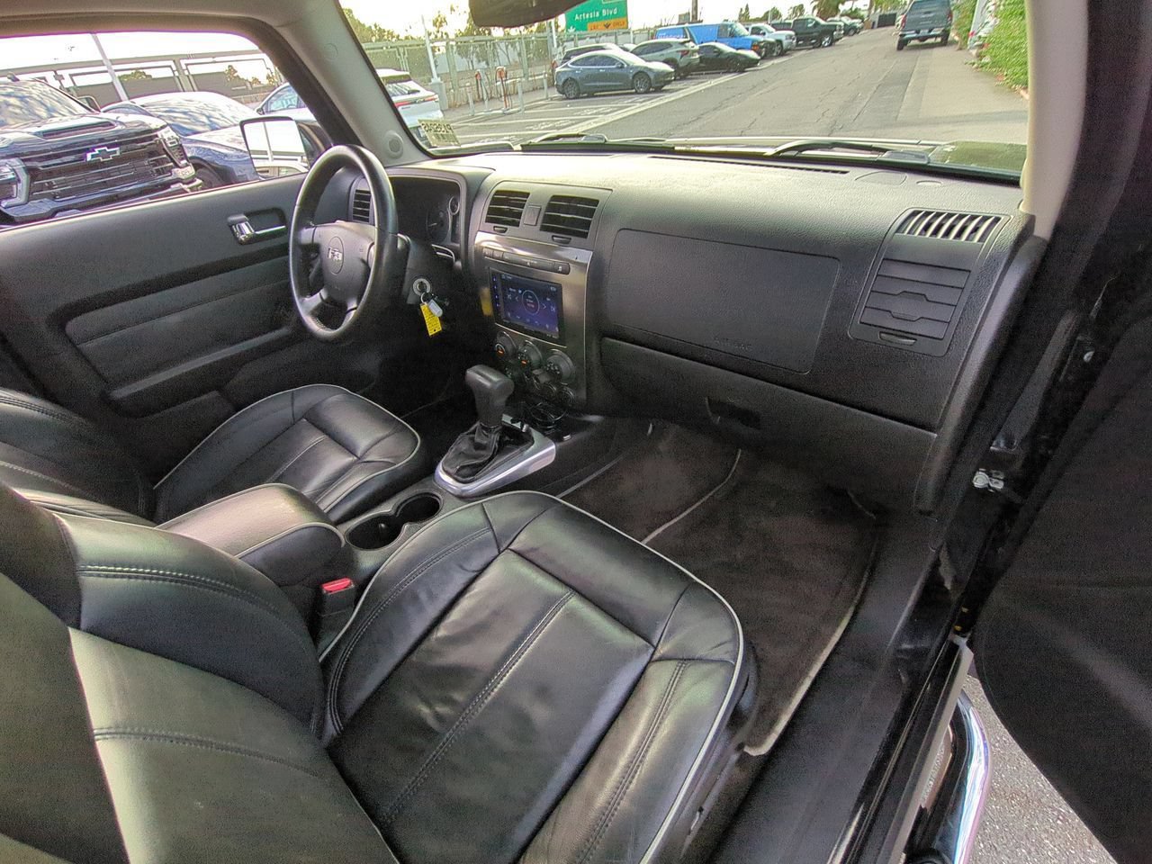 Used 2009 HUMMER H3 Luxury AWD/4WD image 26