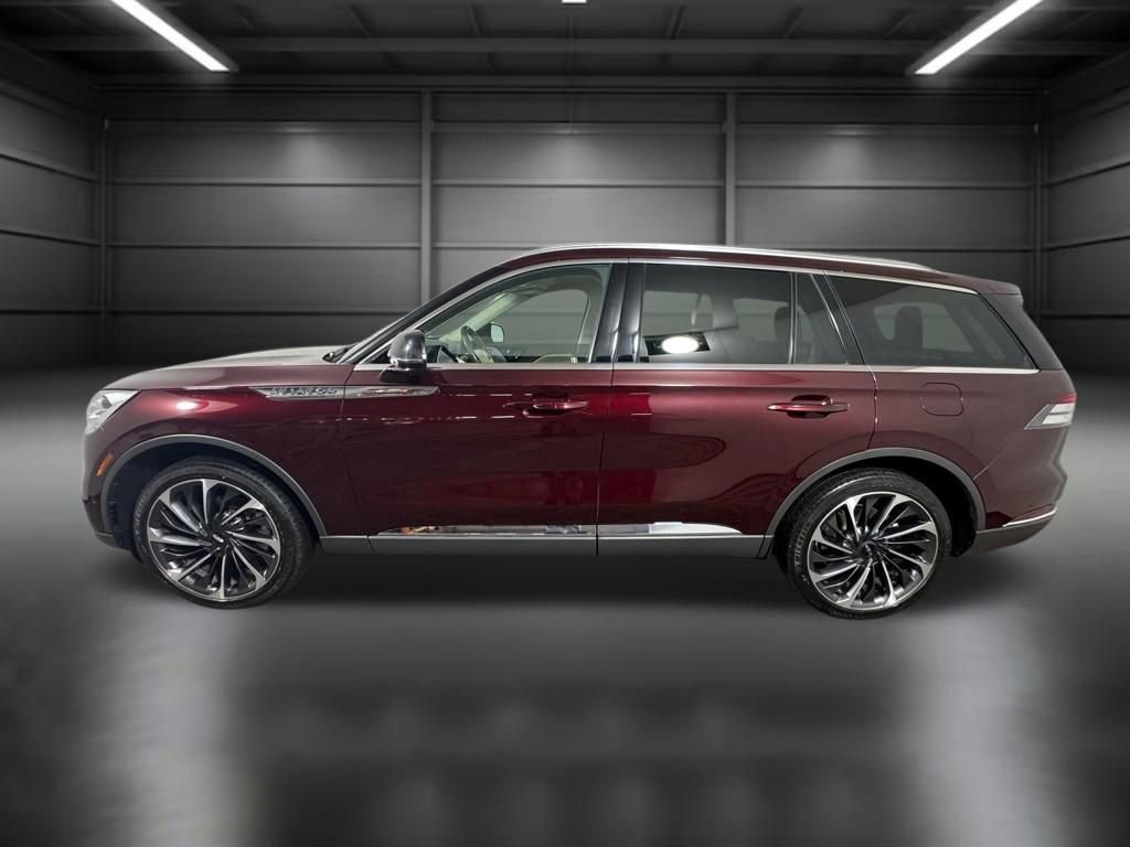 Used 2021 Lincoln Aviator Reserve w/ Equipment Group 202A image 3