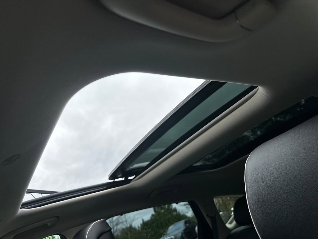 Used 2023 Genesis GV80 2.5T w/ Prestige Package image 12