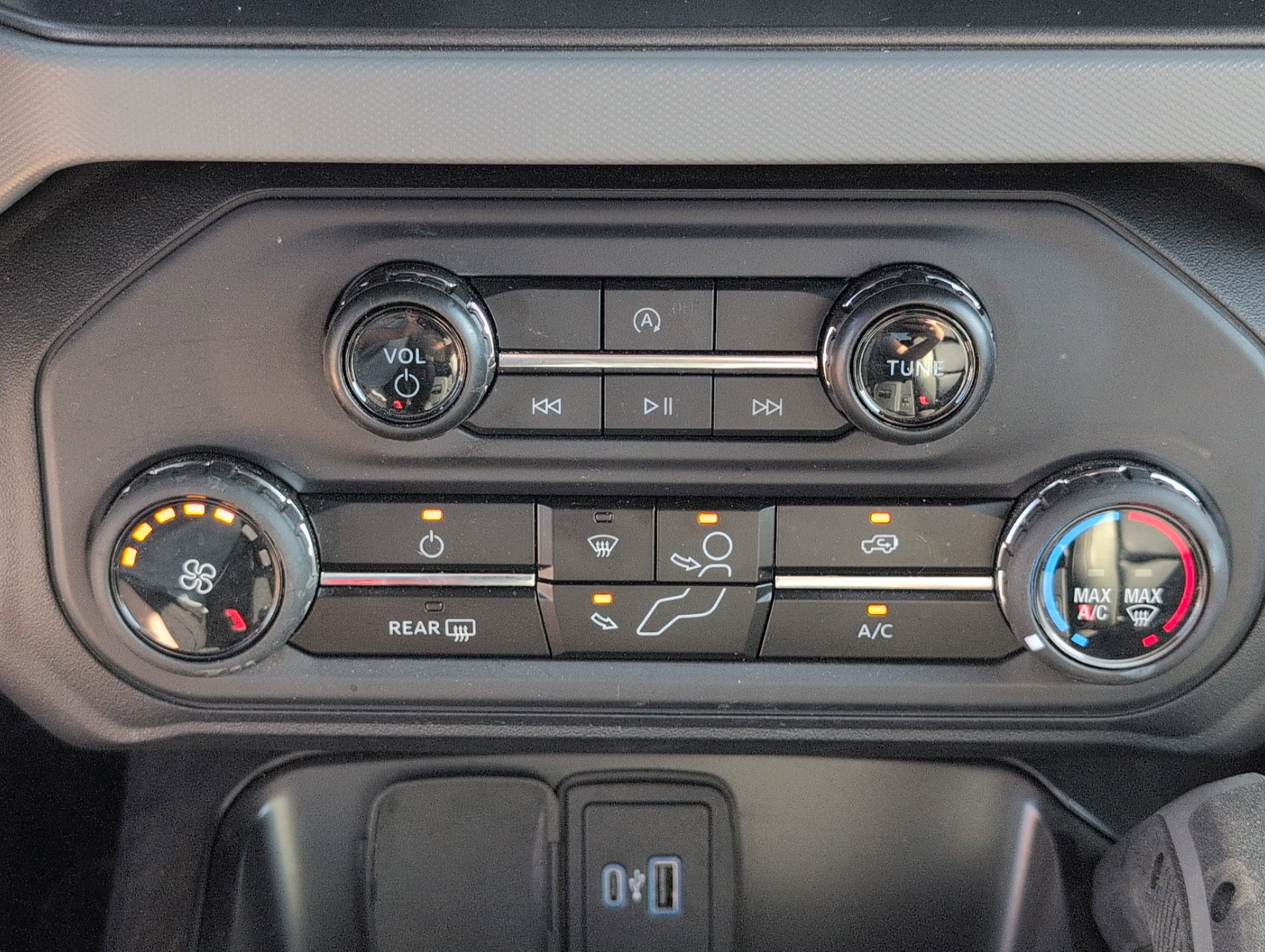 Used 2024 Ford Bronco Big Bend AWD/4WD image 20