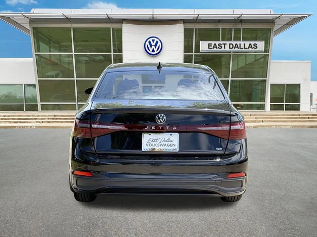 New 2026 Volkswagen Jetta SE image 4