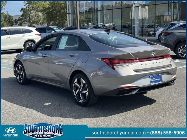 Certified 2023 Hyundai Elantra SEL w/ Convenience Package FWD image 8