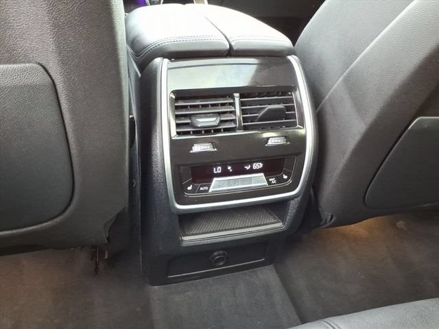 Used 2022 BMW X5 xDrive40i w/ Premium Package AWD/4WD image 19