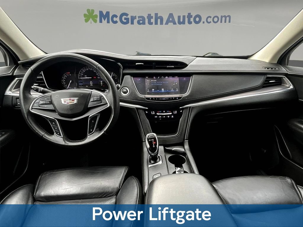 Used 2017 Cadillac XT5 Luxury w/ Driver Awareness Package AWD/4WD image 10