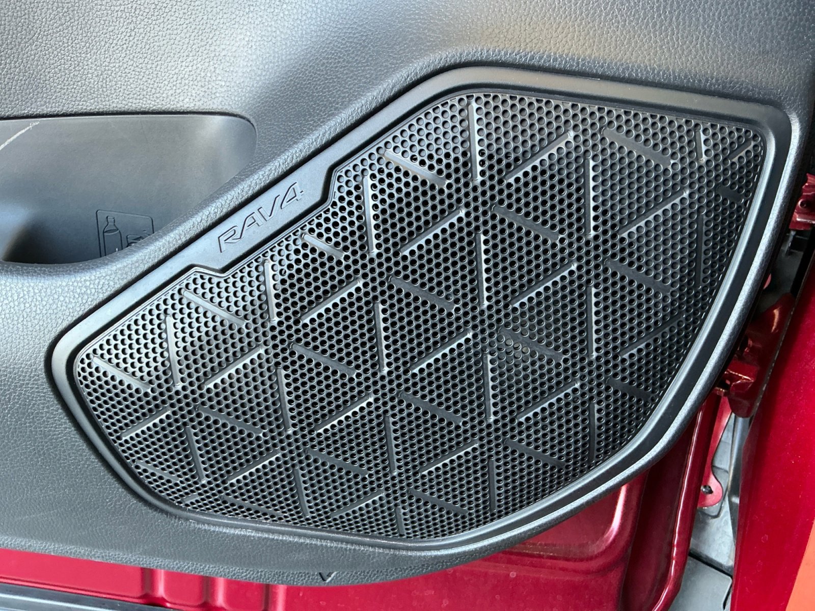 Certified 2024 Toyota RAV4 XLE image 27