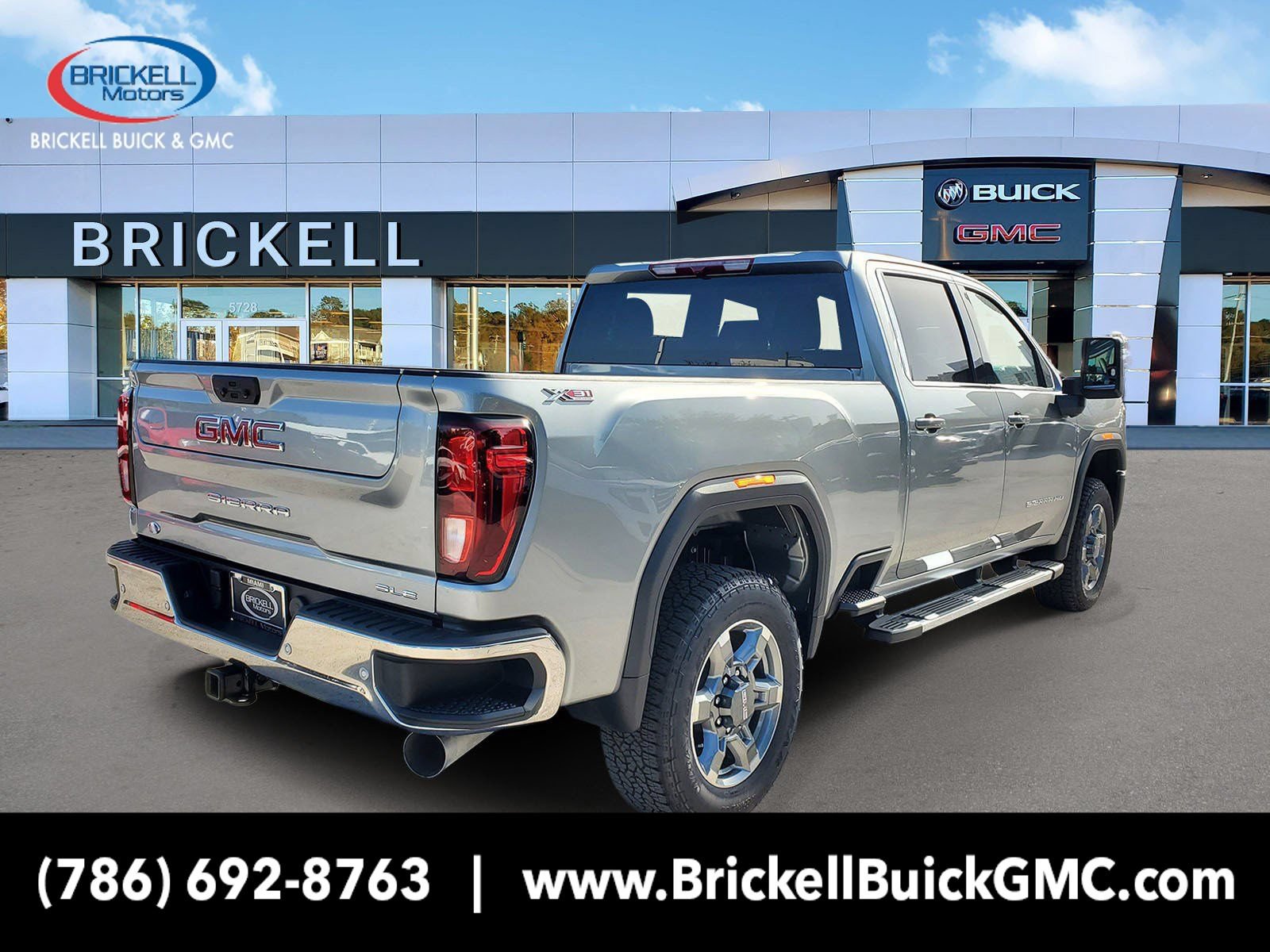 New 2026 GMC Sierra 2500 SLE w/ Max Trailering Package AWD/4WD image 3
