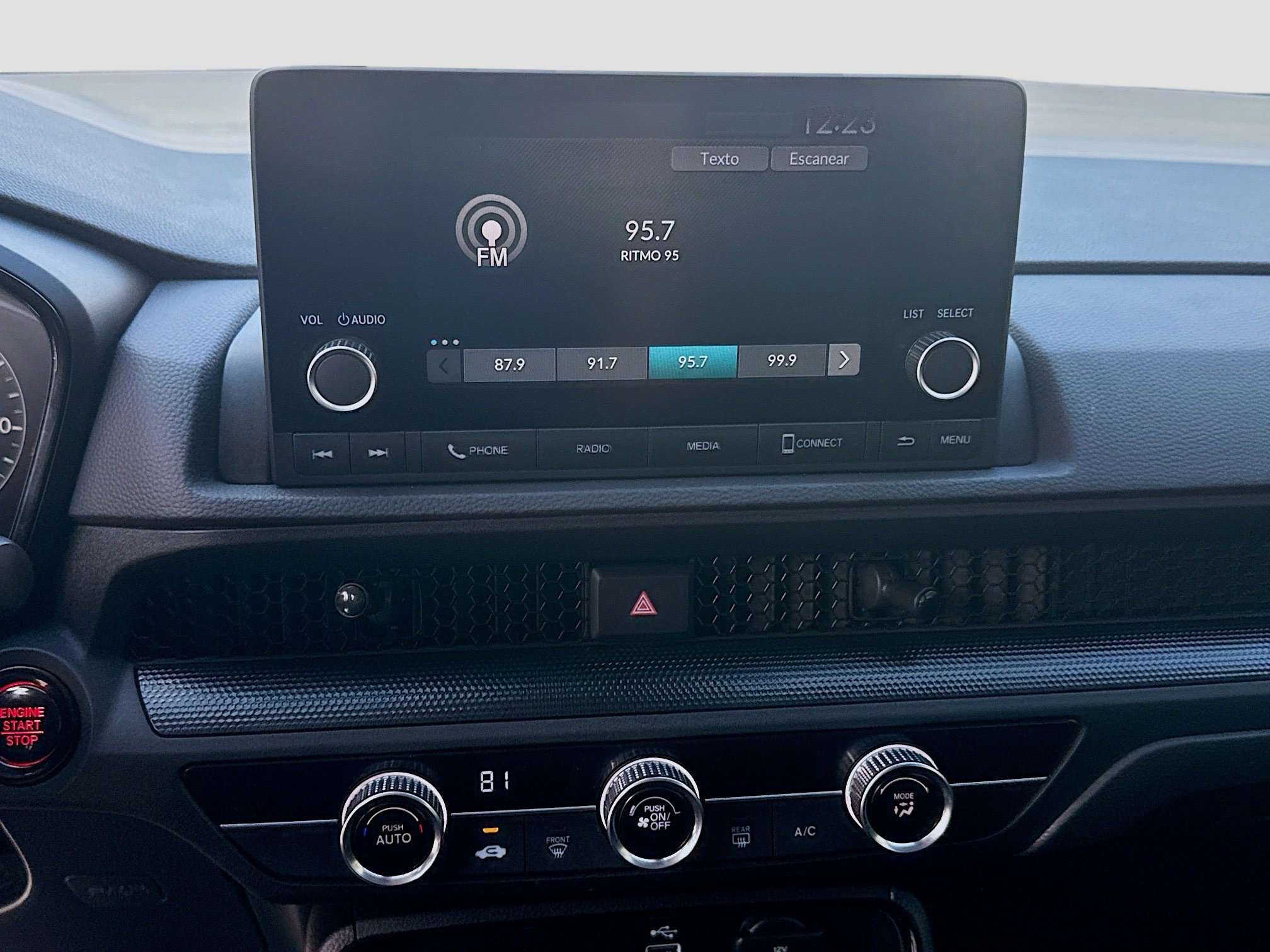 Used 2024 Honda CR-V LX image 12