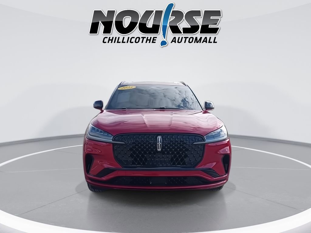 Used 2025 Lincoln Aviator AWD w/ Jet Appearance Package image 3