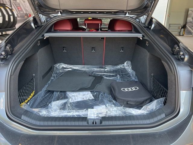 New 2025 Audi S6 e-tron Premium Plus image 30