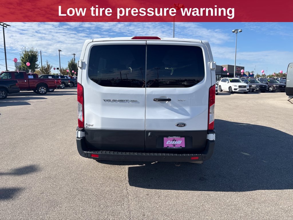 Used 2022 Ford Transit 350 XLT RWD image 4