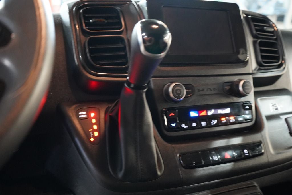 Used 2025 RAM ProMaster 3500 w/ Convenience Group FWD image 14