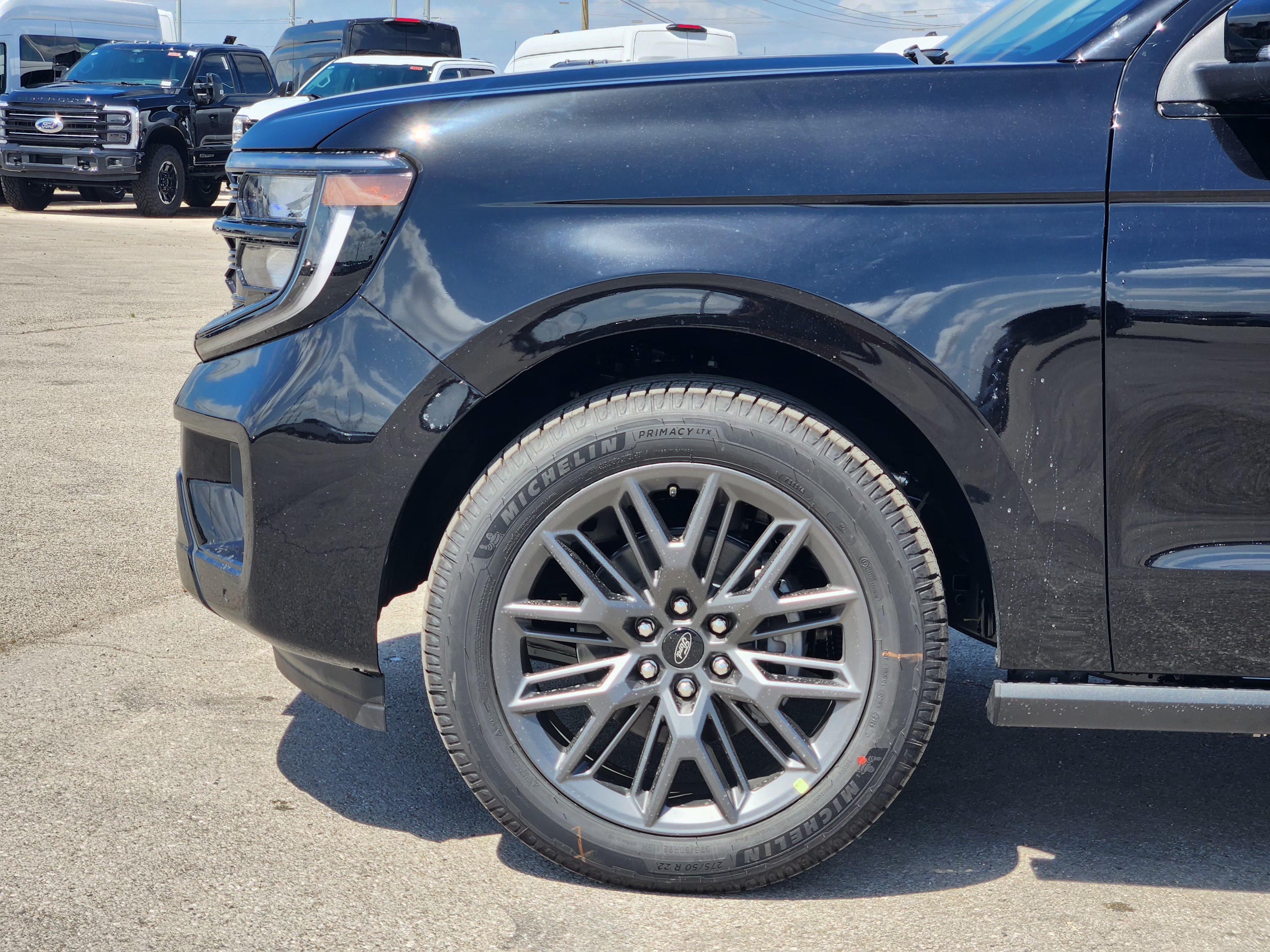 New 2027 Ford Expedition Max Platinum w/ Stealth Appearance Package AWD/4WD image 7