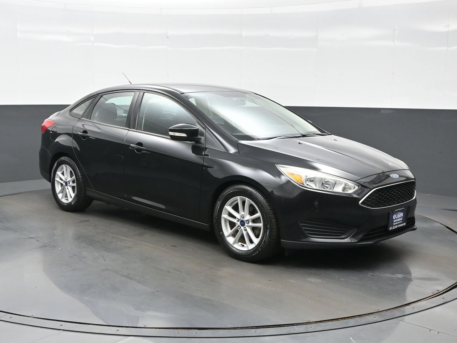Used 2015 Ford Focus SE FWD image 8