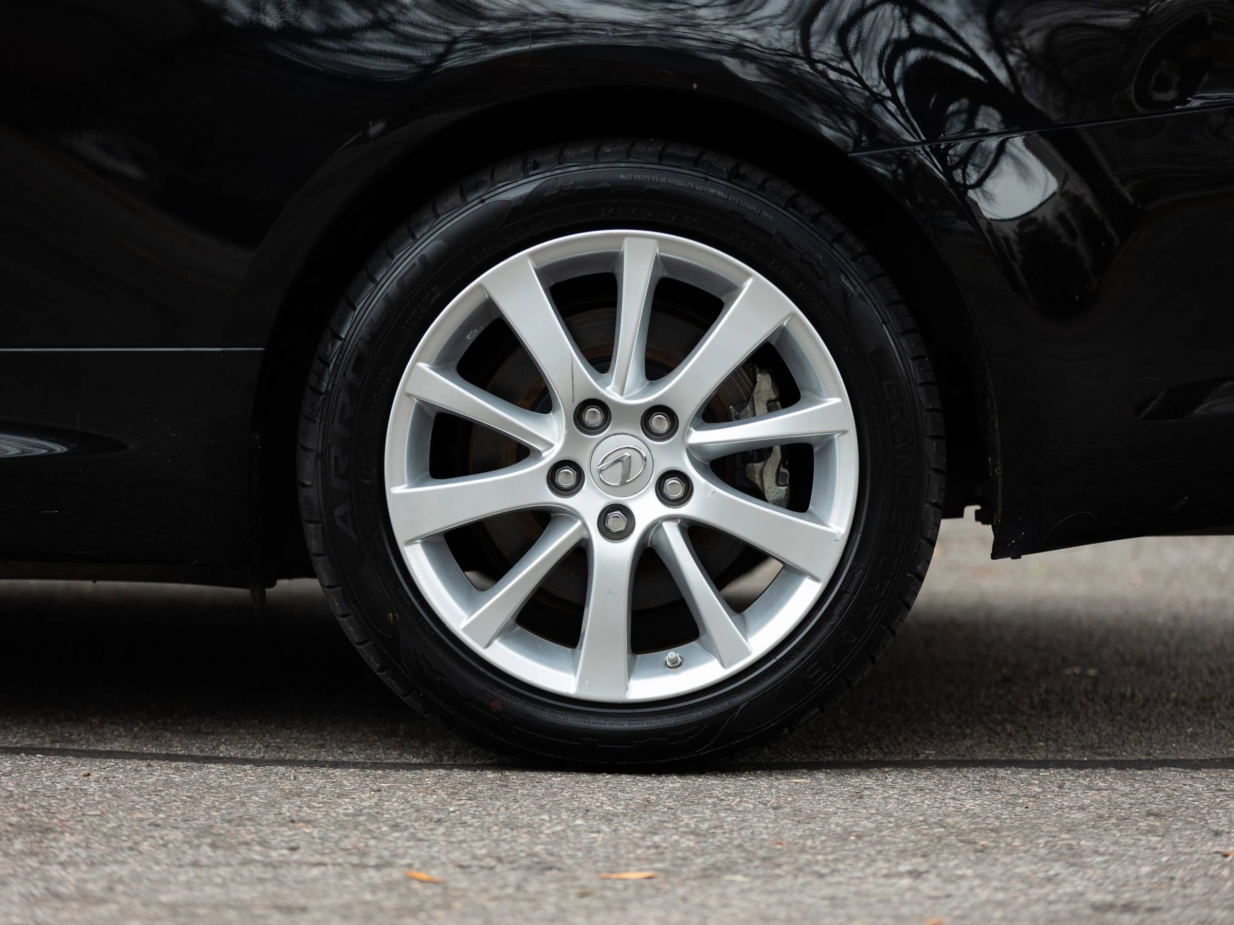 Used 2010 Lexus IS 250C image 12