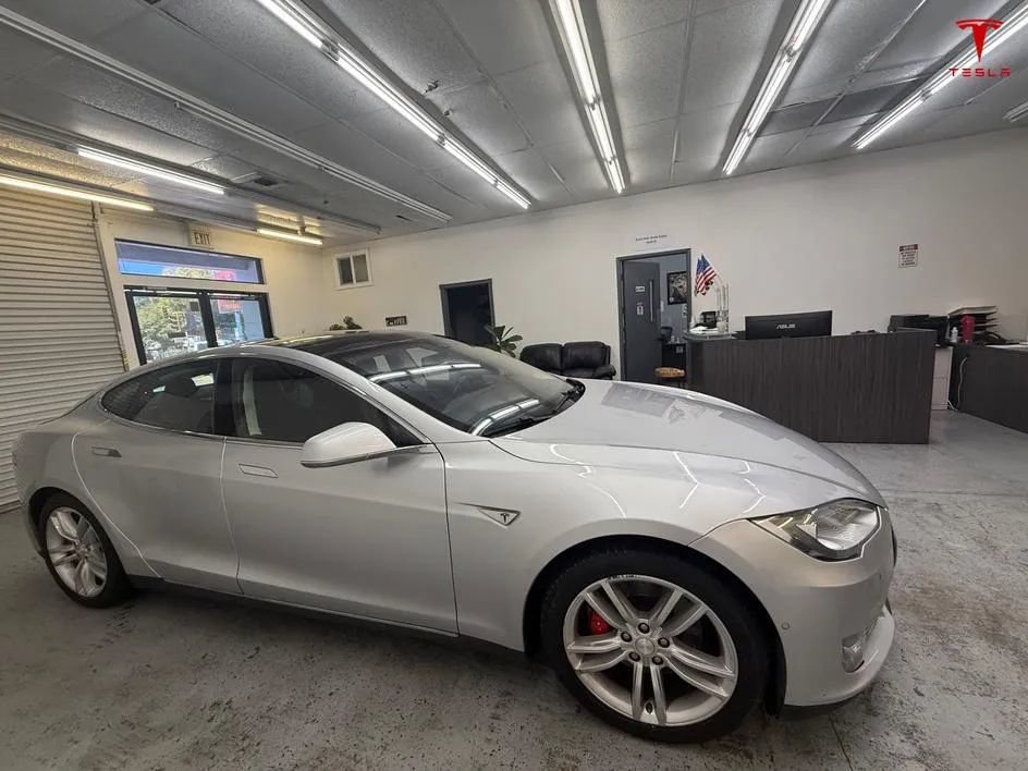 Used 2014 Tesla Model S P85D AWD/4WD image 7