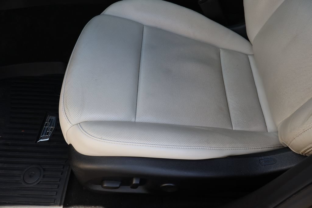 Certified 2020 Cadillac CT4 Premium Luxury AWD/4WD image 21