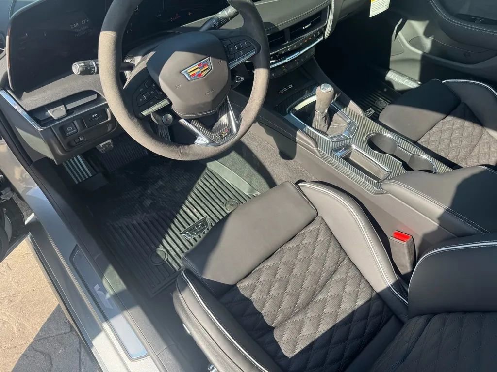 New 2026 Cadillac CT5 V Blackwing w/ Carbon Fiber 1 Package image 10