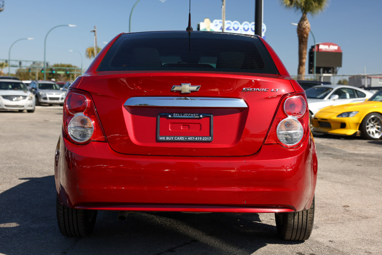 Used 2012 Chevrolet Sonic LT image 7