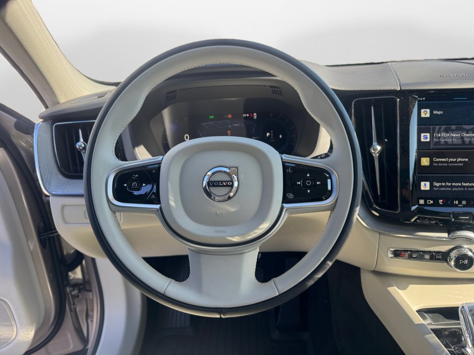 New 2025 Volvo XC60 B5 Ultra w/ Protection Package Premier image 10