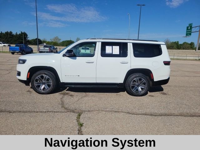 Used 2024 Jeep Wagoneer Series II w/ Flexible Seating Group image 3