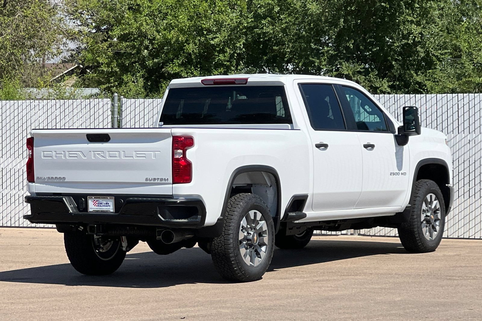 New 2026 Chevrolet Silverado 2500 Custom w/ Custom Value Package AWD/4WD image 4