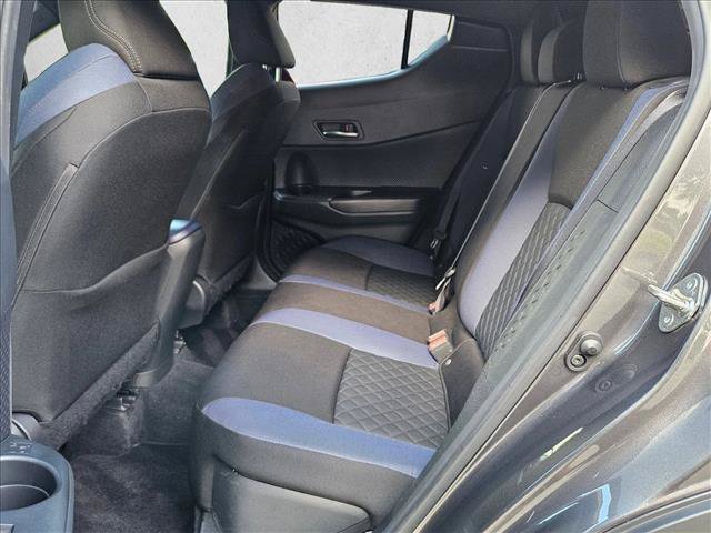 Used 2021 Toyota C-HR XLE FWD image 17