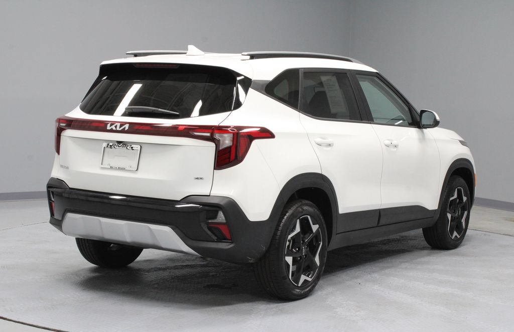 Used 2025 Kia Seltos S AWD/4WD image 10