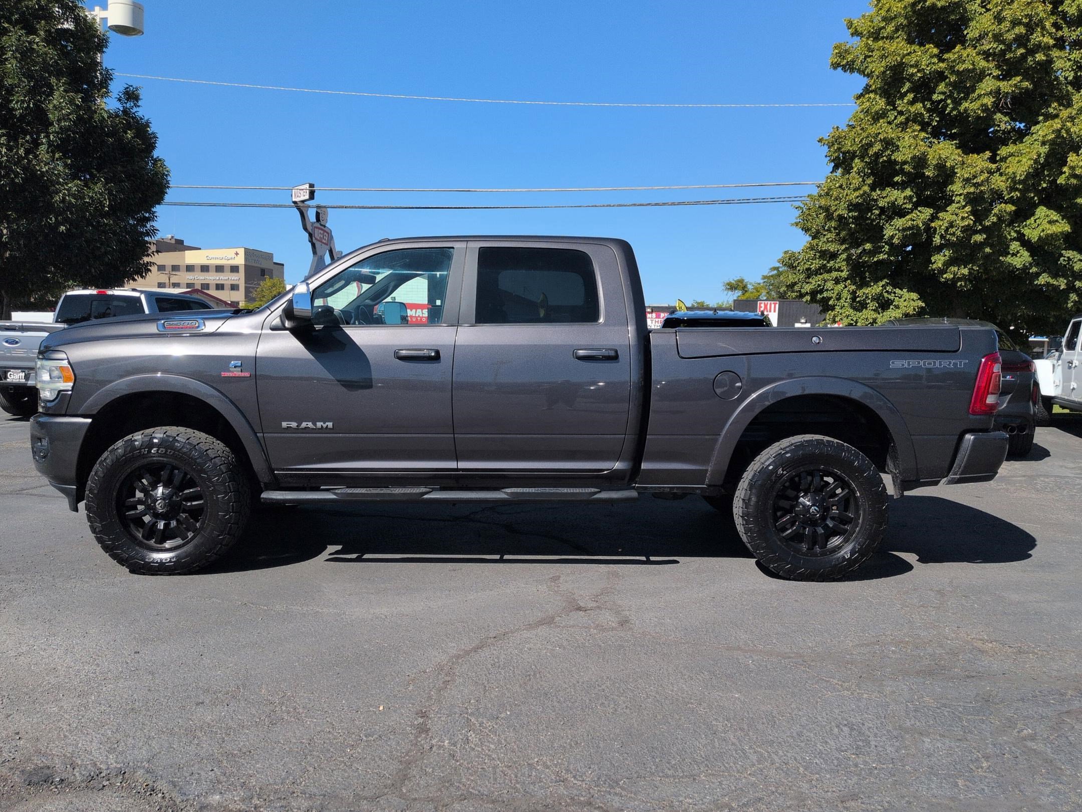 Used 2020 RAM 2500 Laramie image 9