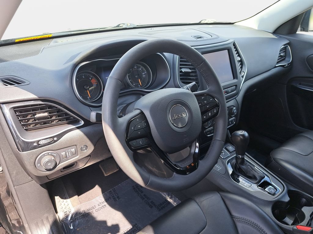Certified 2023 Jeep Cherokee Altitude Lux AWD/4WD image 16