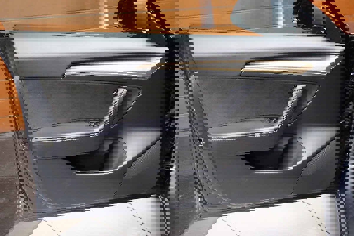 Used 2022 Tesla Model 3 Long Range image 33