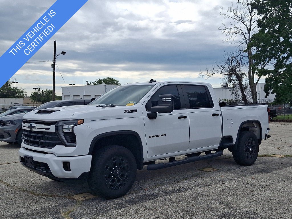 Certified 2024 Chevrolet Silverado 2500 LT w/ Z71 Sport Edition AWD/4WD image 4