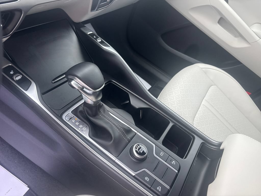 Used 2022 Kia Sorento S FWD image 30