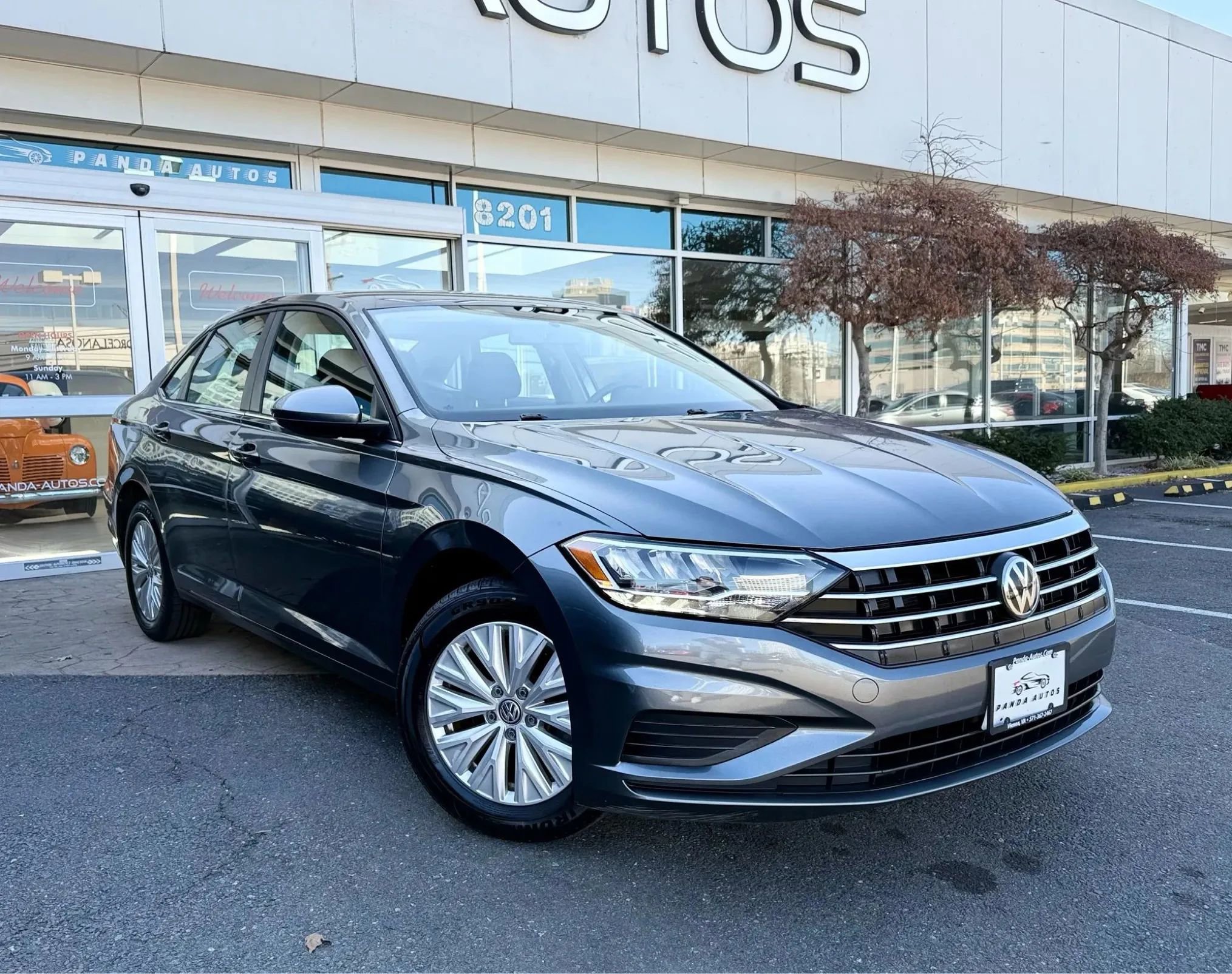 Used 2019 Volkswagen Jetta S w/ Driver Assistance Package FWD image 1