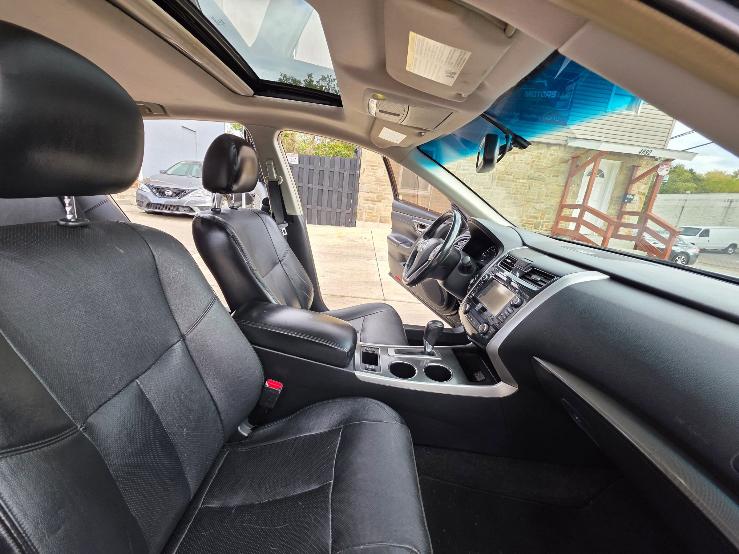 Used 2013 Nissan Altima 2.5 SL w/ Technology Pkg FWD image 26