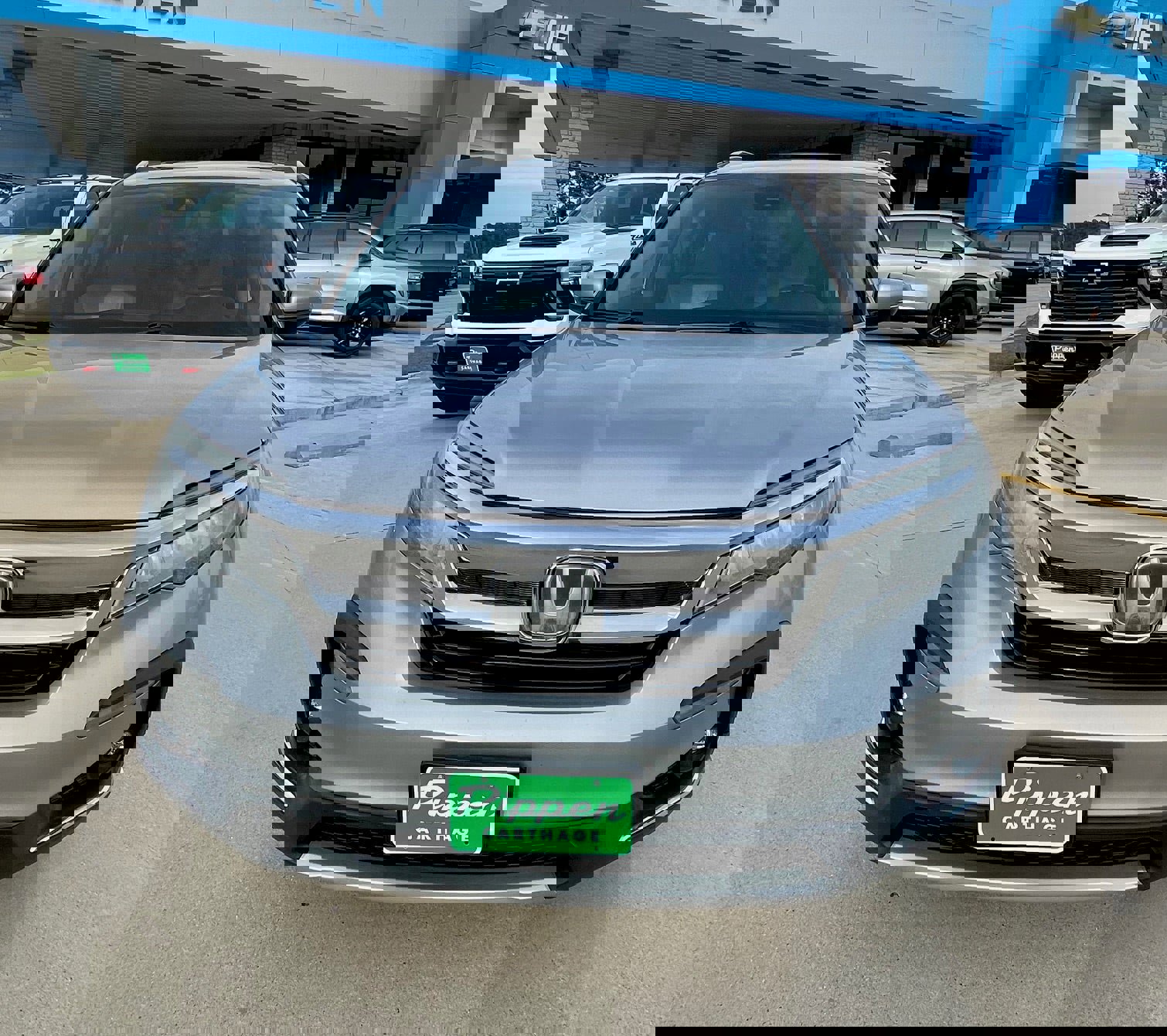 Used 2020 Honda Pilot Touring image 3