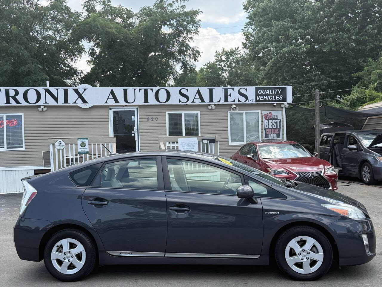 Used 2011 Toyota Prius Two FWD image 5