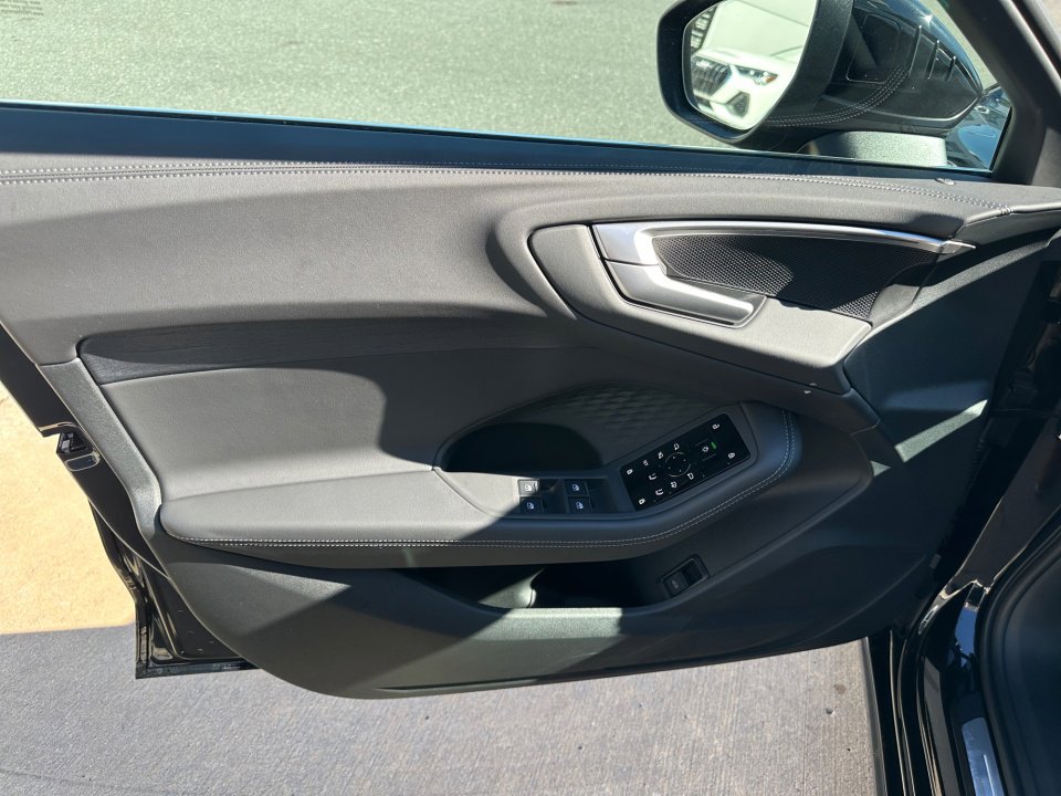 Certified 2025 Audi A5 2.0T Premium w/ Convenience Package image 32