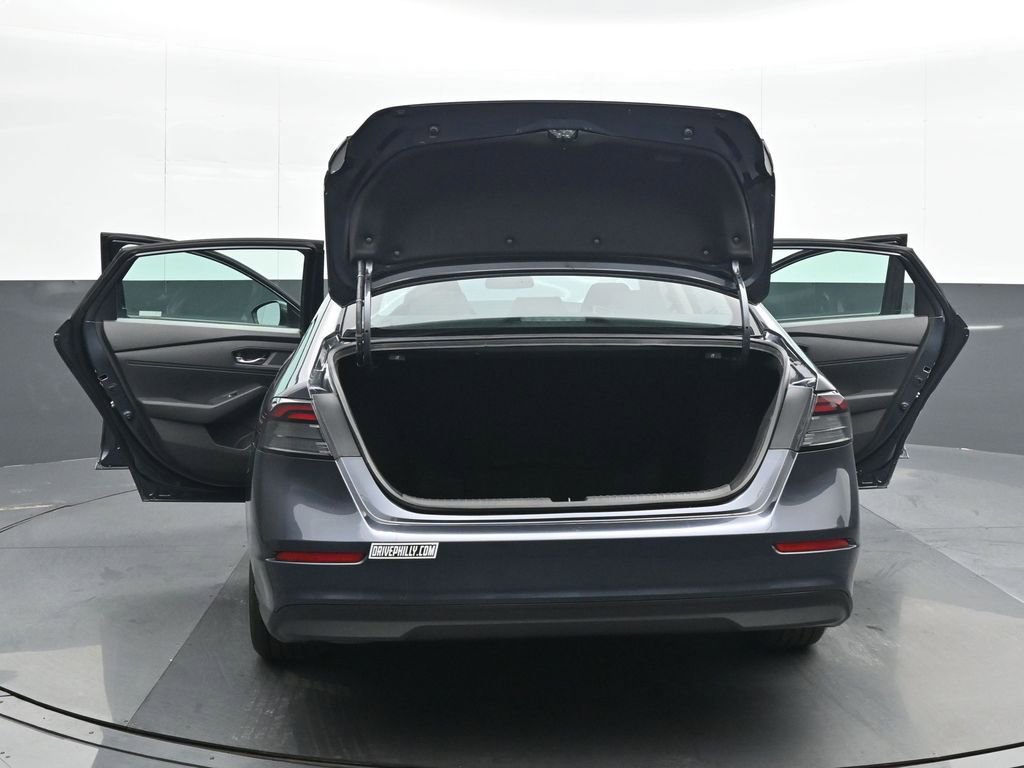 Used 2023 Honda Accord EX image 25
