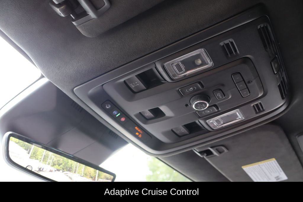 Used 2023 Cadillac Escalade V AWD/4WD image 18