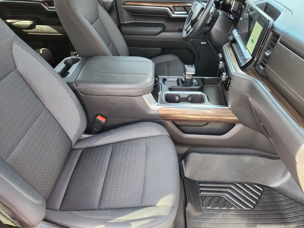 Used 2023 Chevrolet Silverado 1500 LT Trail Boss w/ Convenience Package II AWD/4WD image 13