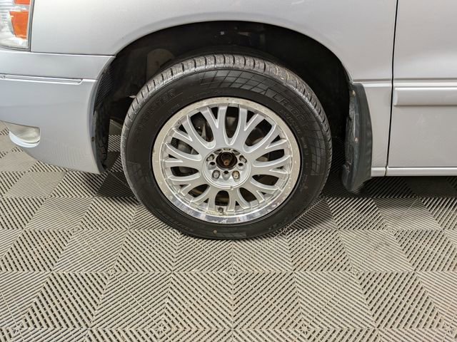 Used 2007 Ford Freestar SEL image 36