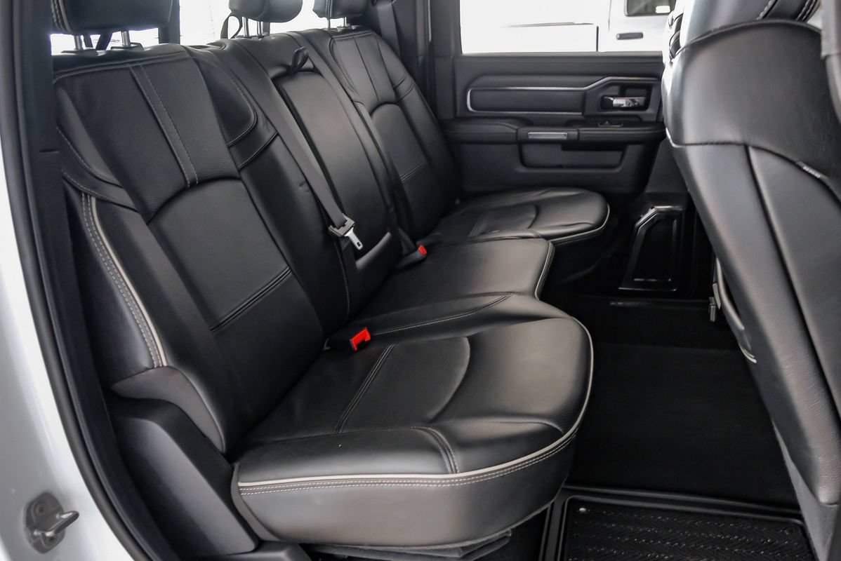 Used 2022 RAM 3500 Limited RWD image 33