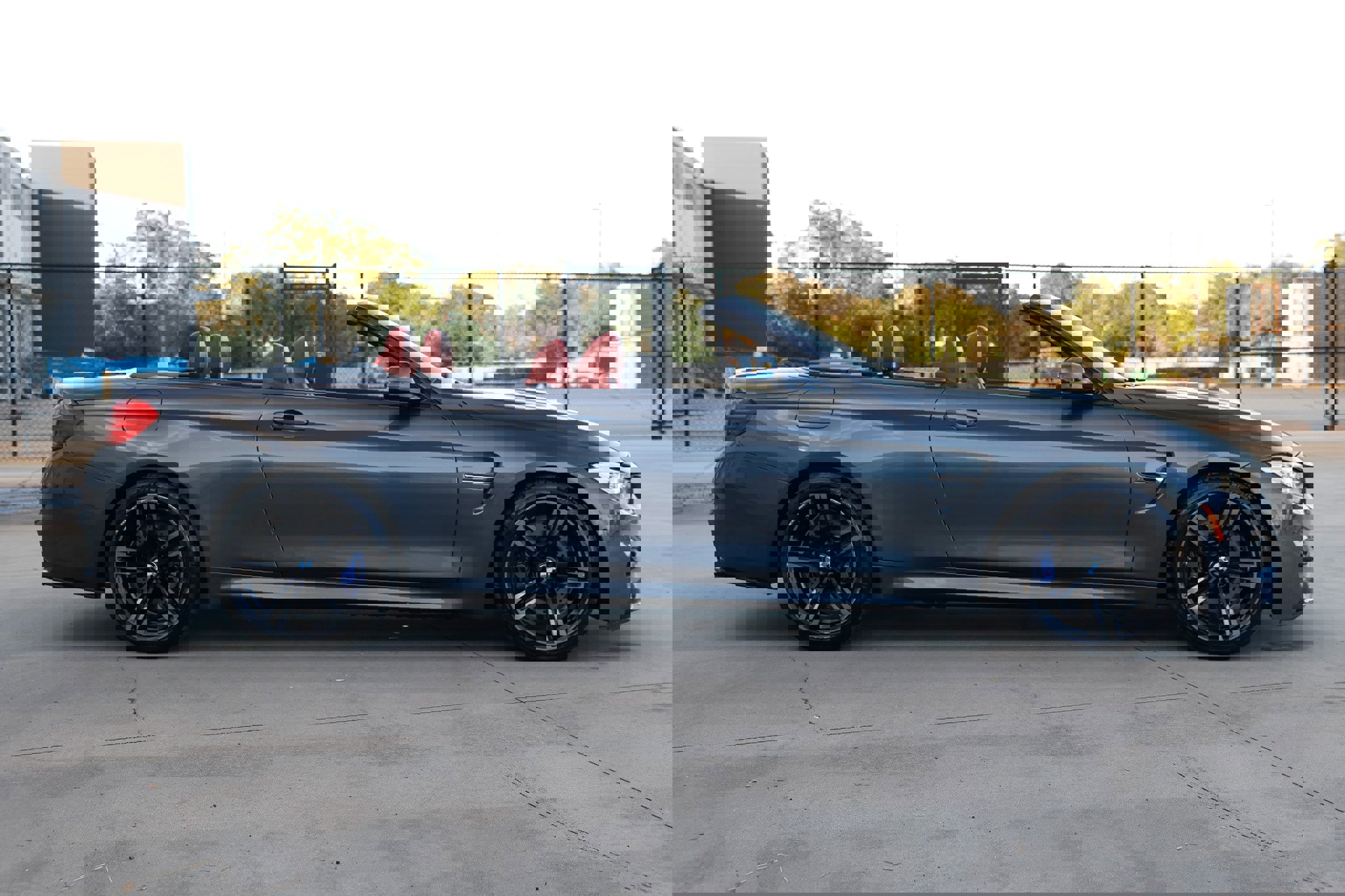 Used 2016 BMW M4 Convertible image 18