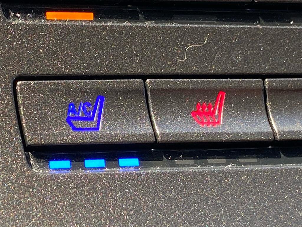 Used 2018 Lincoln MKX Reserve w/ Driver Assistance Package image 14