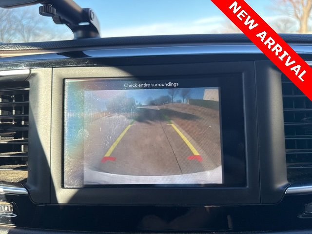 Used 2019 Chrysler Pacifica L image 12