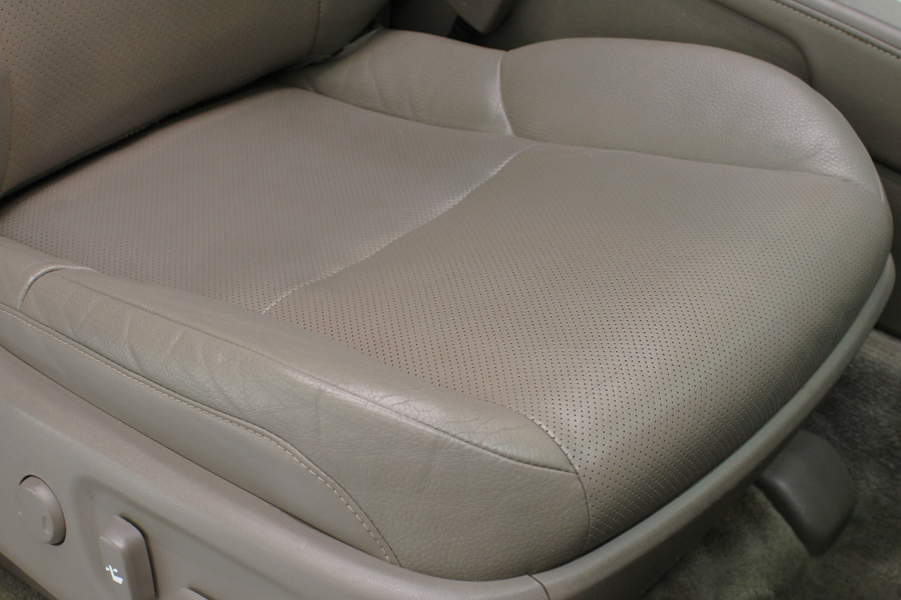 Used 2016 Lexus GX 460 w/ Premium Package image 51