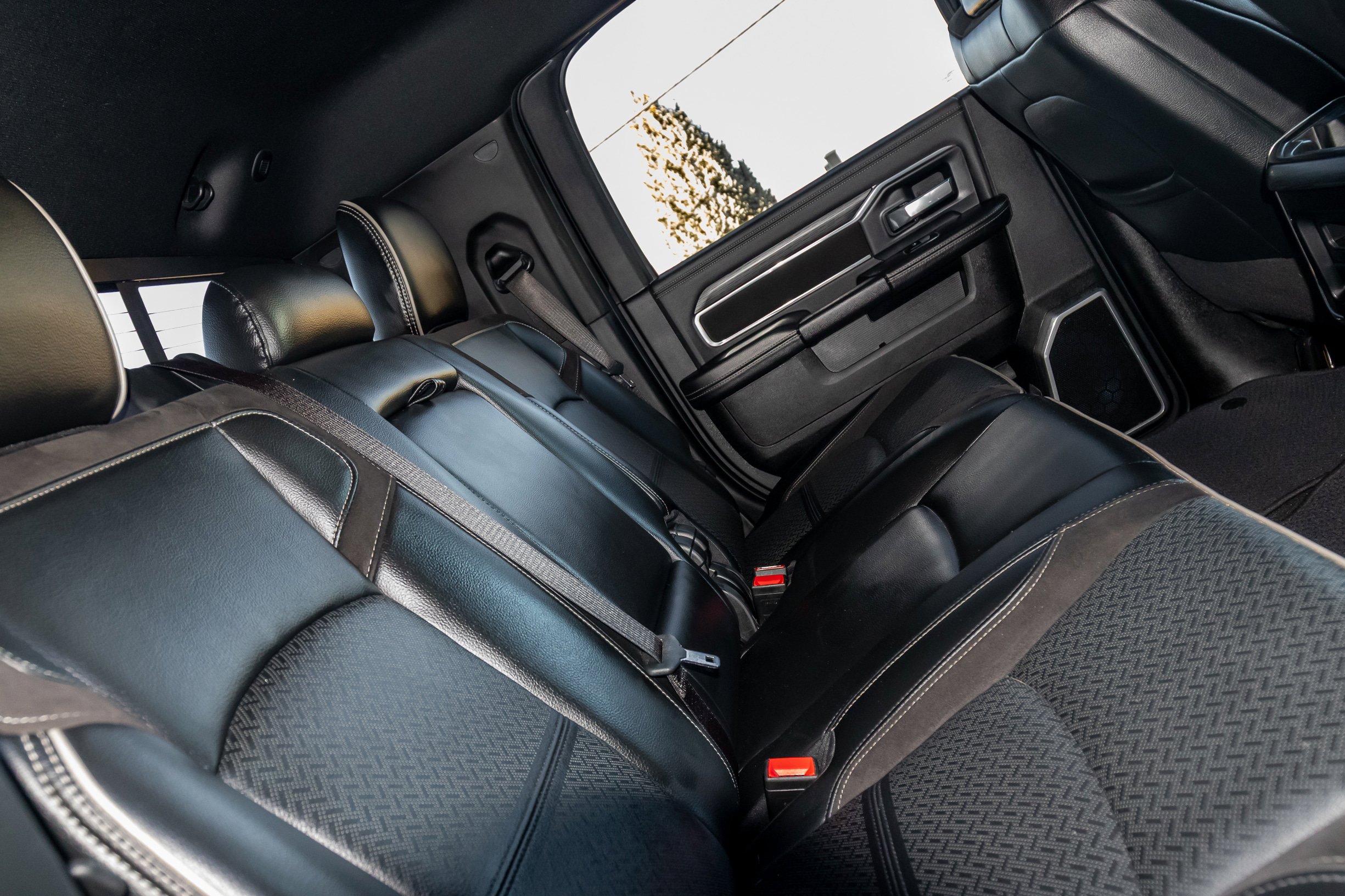 Used 2024 RAM 2500 Laramie w/ Night Edition image 16