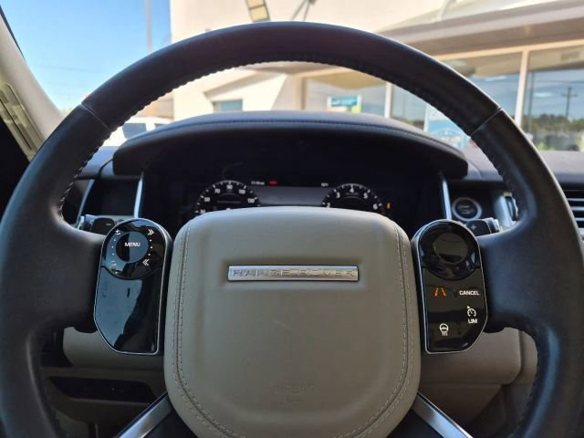 Used 2018 Land Rover Range Rover Supercharged image 25