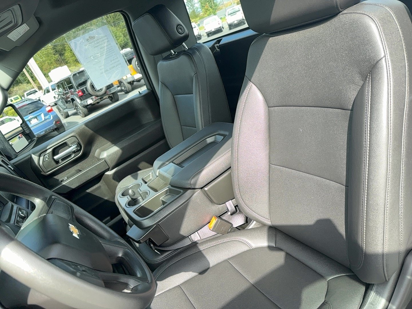 Used 2023 Chevrolet Silverado 2500 W/T w/ WT Fleet Convenience Package AWD/4WD image 10